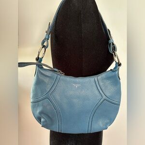 TAHARI - Blue Leather Shoulder Bag